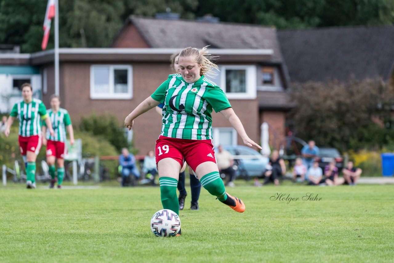 Bild 313 - F SV Boostedt - SV Fortuna St. Juergen : Ergebnis: 2:1